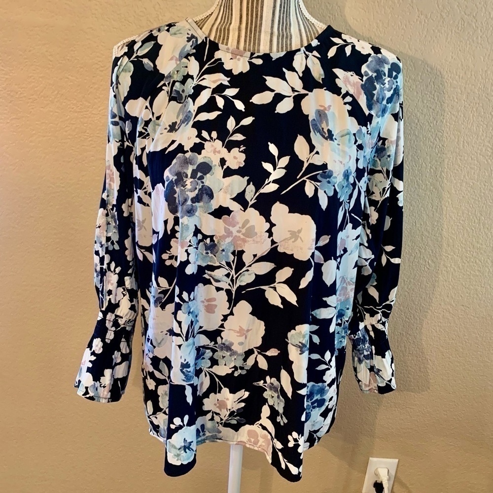 J. Jill Blouse XS Navy Blue Floral Pink Teal White Cold Shoulder Flared Smocked